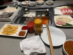 -海底捞火锅(新松江路店)