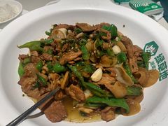 -绿草地·湘菜(7mall店)