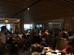 大堂-上海东方佘山翰悦阁酒店·Vie全日制餐厅