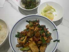 -弄堂咪道-饭香·面香·馄饨香(兴梅店)