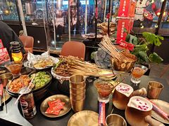 -何师烧烤Pro ·江湖川菜·小龙虾·精酿(太古里旗舰店)