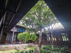 -八大山人梅湖景区