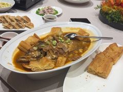 -品悦酒店(三林古镇店)