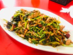 鱼香肉丝-夕阳红小吃(中街大悦城店)