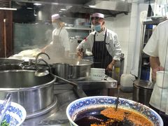 -陇上全荟兰州传统牛肉面(延吉路店)