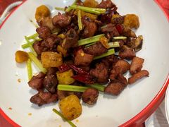 -冯烫烫跷脚牛肉·川菜小馆(武胜西街店)