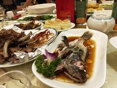 -府苑美食(政七街店)