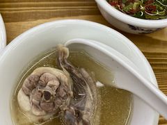 -广味炭炉鸡煲(宝业路分店)
