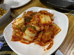 辣白菜-小米烤肉·和牛原切-创意韩料(东关店)