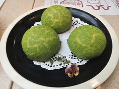 酥皮紫薯包-点都德(汇盈广场店)