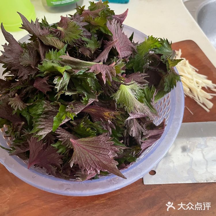 夏天的甜品——紫苏桃子姜