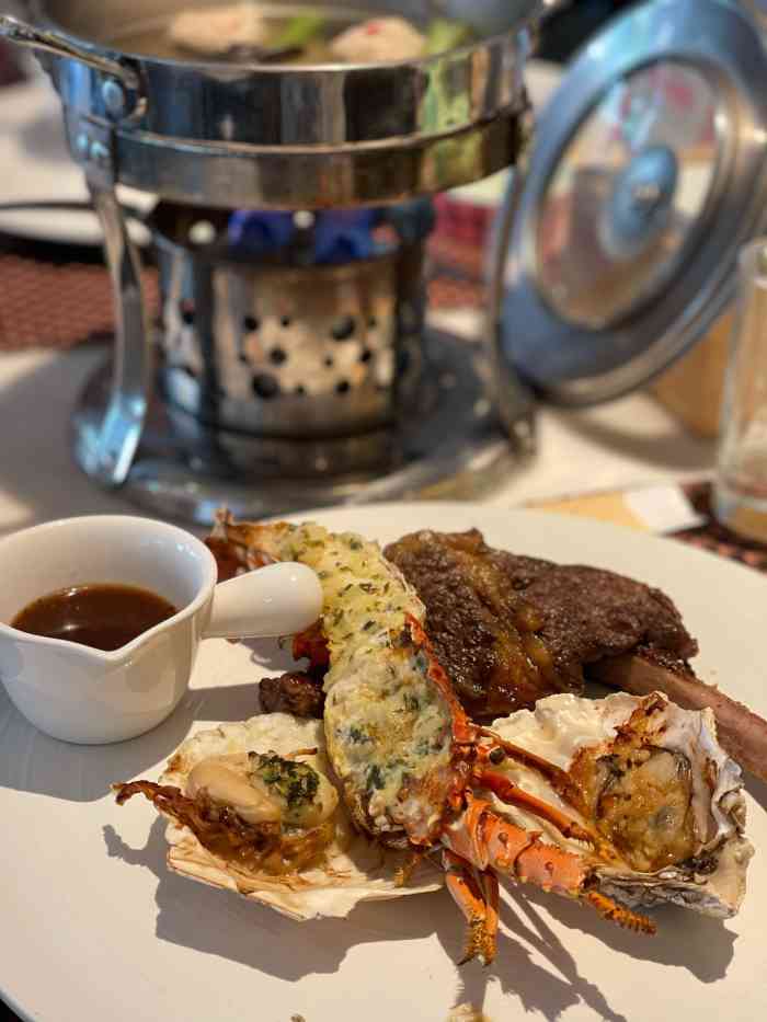 国际贵都65自助餐厅-"国际贵都大饭店,开了已经有30年了,ca.