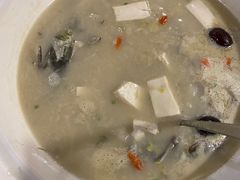 -临湖人家(欢乐大道店)
