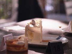-ADO KAFE(大学城店)
