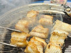 -围炉肉舍•炭烤活鳗•丹东海鲜烤肉(步行街店)