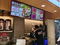 -南城香·饭香串香馄饨香(青年路店)