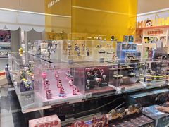 -泡泡玛特POPMART(蓝色港湾店)