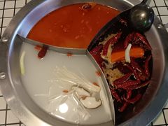 -山悦里 山野·鲜火锅(罗斯福广场店)