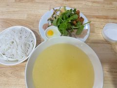 -德致祥云南过桥米线(云天小苑店)