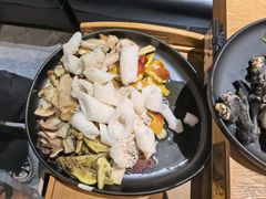 -一朵菌·野生菌探索家火锅(南亚店)