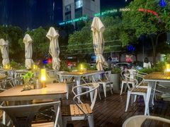 -MARU玛露音乐餐厅(大学路店)