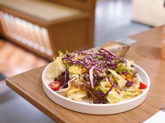 藜麦牛油果蔬菜沙拉（1001）-诚·鳗屋(星摩尔店)