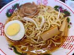 中华拉面-拉面莊夢語＆中华料理八椿