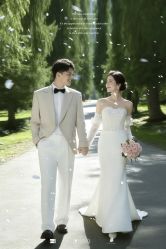 -卡兹摄影STUDIO婚纱摄影(文化路万达店)