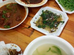 -山里人家土菜馆(茅山店)