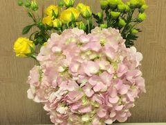 -花样年华花艺生活馆(恒泉花园店)