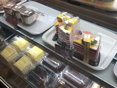 面包甜点陈列柜-新侨三宝乐面包店(崇文门店)