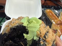 黑金开心墩墩包-东哥面包(江宁大润发店)