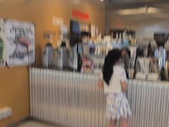 -闻道万巷咖啡馆(南大街地铁站店)