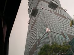 车内拍摄-台北101