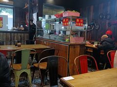 大堂-锅贴王小吃(南大街店)
