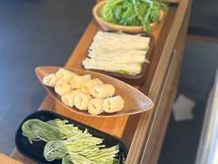 -左庭右院鲜牛肉火锅(浦江欢乐颂店)