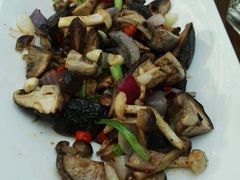 -食间牛排(湖西路店)