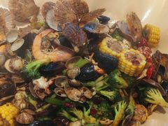 -锅老头铁锅炖•大锅蒸汽海鲜(韩乐坊店)