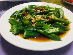 -美味海鲜大排档(明发美食地标店)