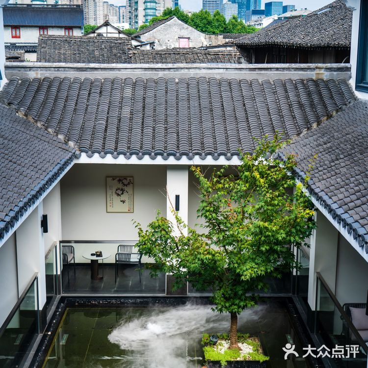 花筑奢.绍兴古城书圣故里美宿,古城里的时尚栖息地