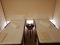 -常乐·对症推拿(绿地伊藤广场第77分店)