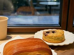 -VERIE BAKEHOUSE