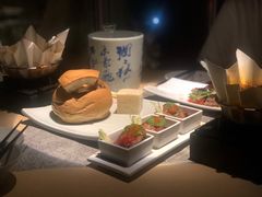 -穹六人间 people 6(岳阳路店)