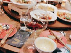 -肆海小川菜酒馆Wine Bistro (青年路店)