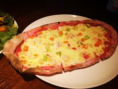 -JINNS锦时 steak&pizza(浸信会礼拜堂旧址店)