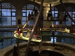 -月亮河温泉度假酒店