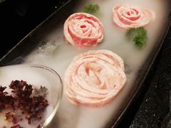 雪花猪肉-捞王猪肚鸡火锅(财富中心店)