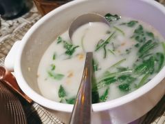 -绿茶餐厅(汇悦大融城店)