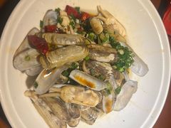 -魏铭鱼头捞饭(晋阳路店)