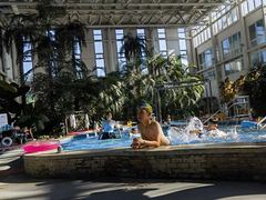 -中家鑫园温泉酒店鑫悦汤泉